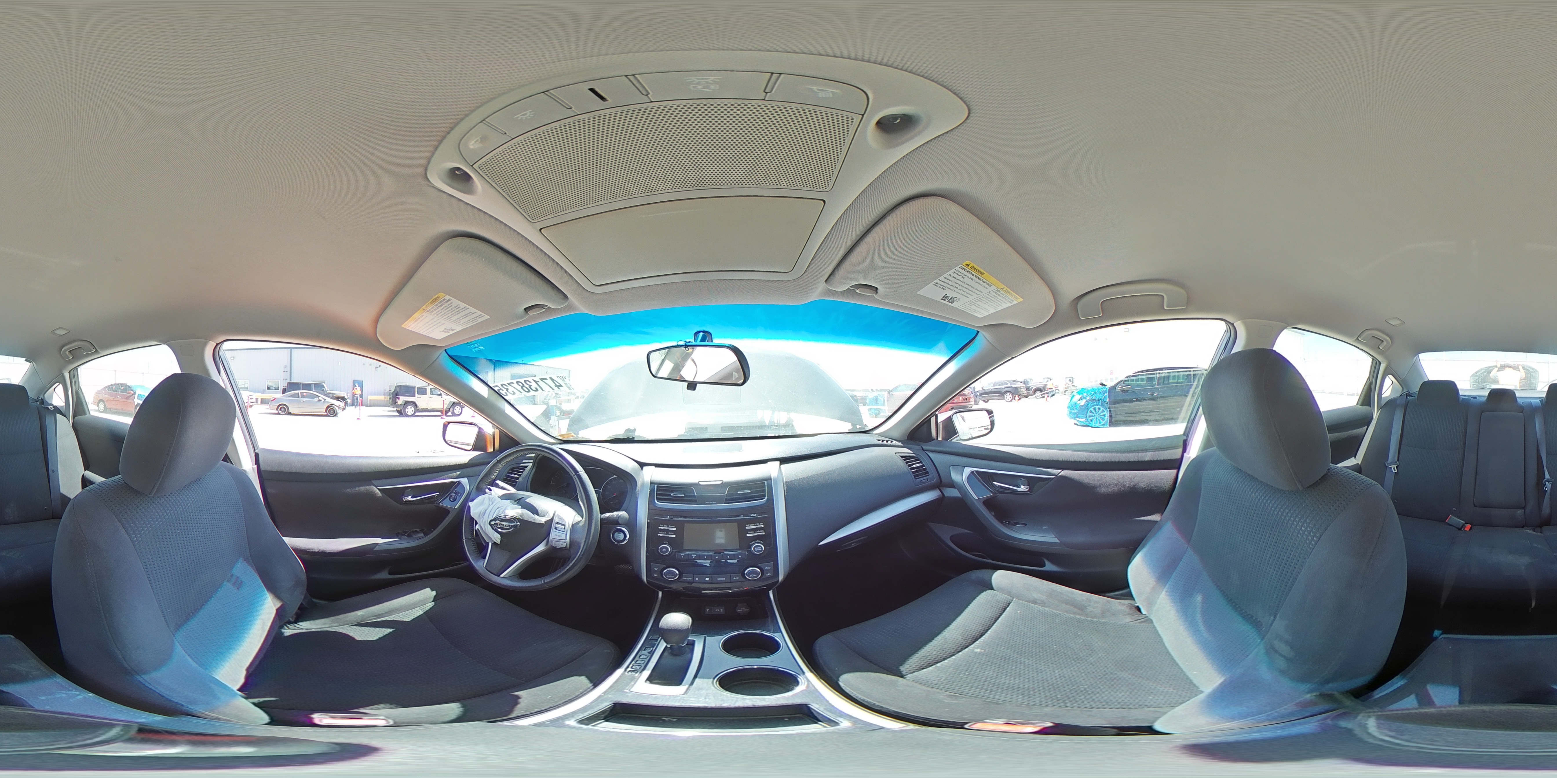 2014 Nissan Altima - Image 14