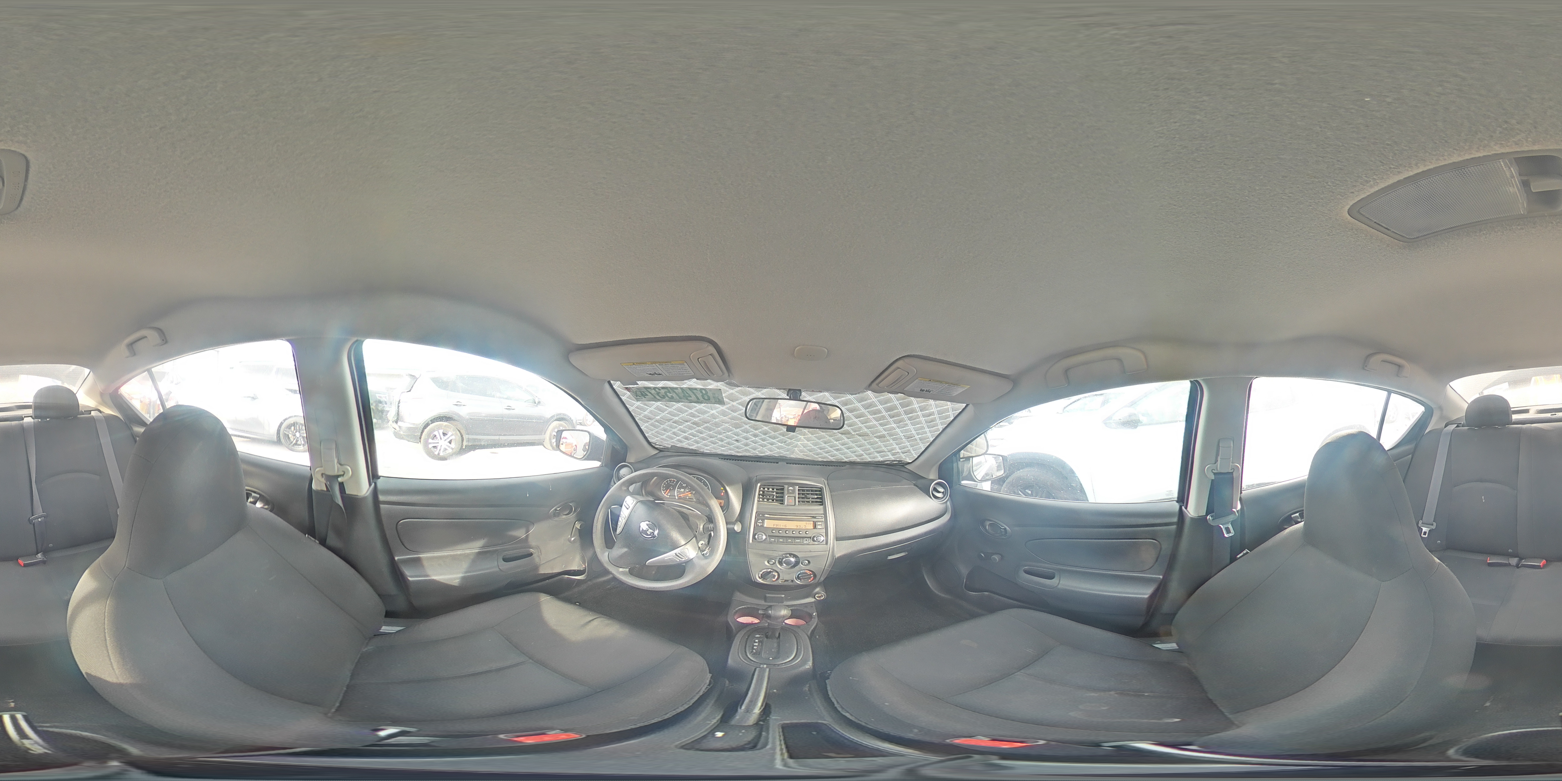 2017 Nissan Versa - Image 15