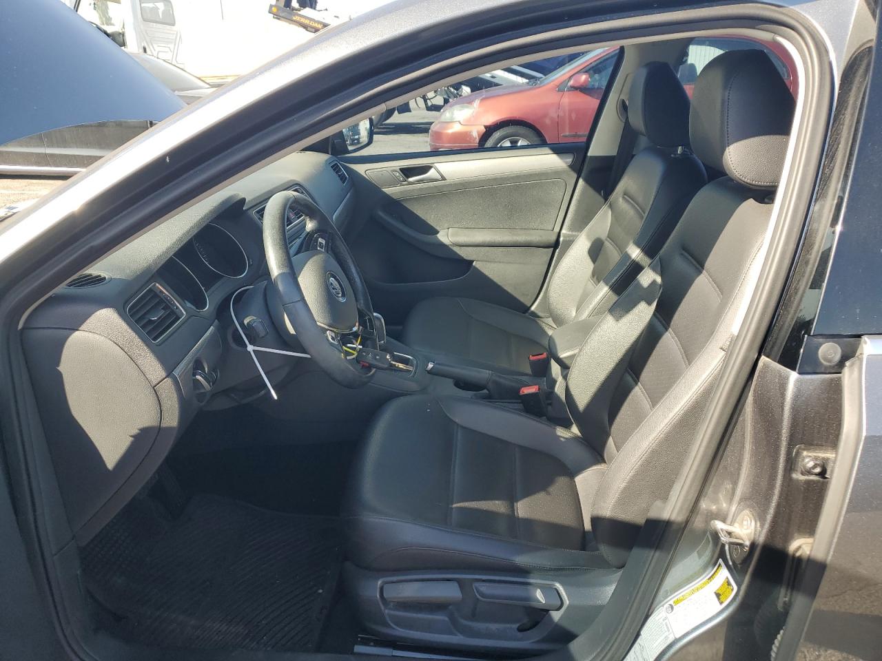 2017 Volkswagen Jetta - Image 7