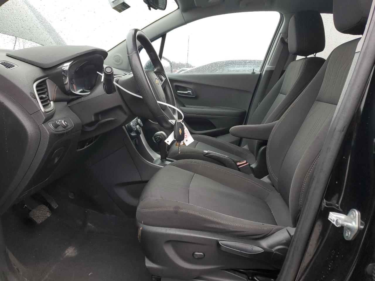 2020 Chevrolet Trax - Image 7