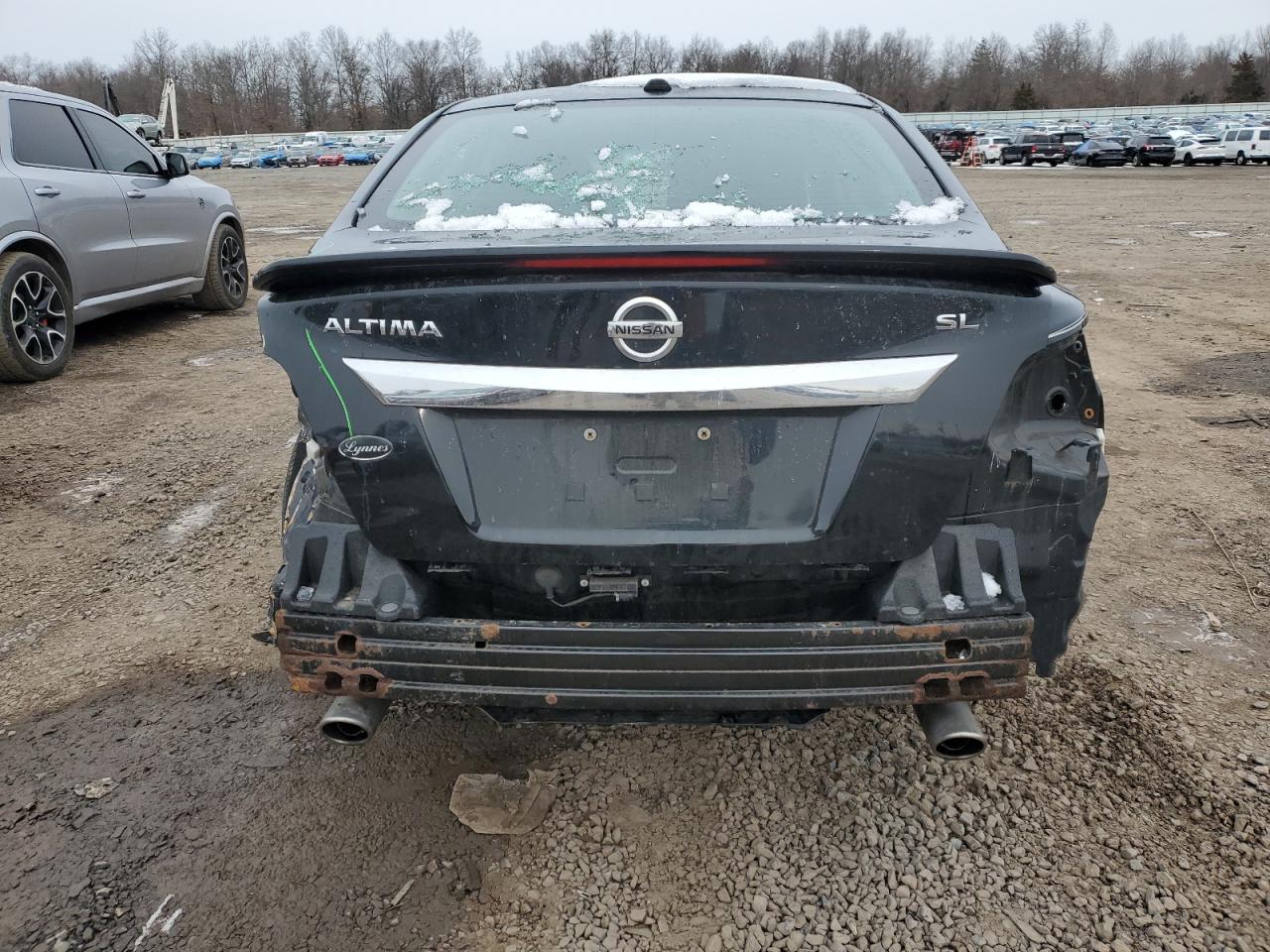 2015 Nissan Altima - Image 6