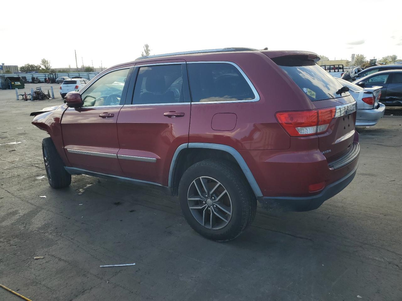 2012 Jeep Grand Cherokee - Image 2