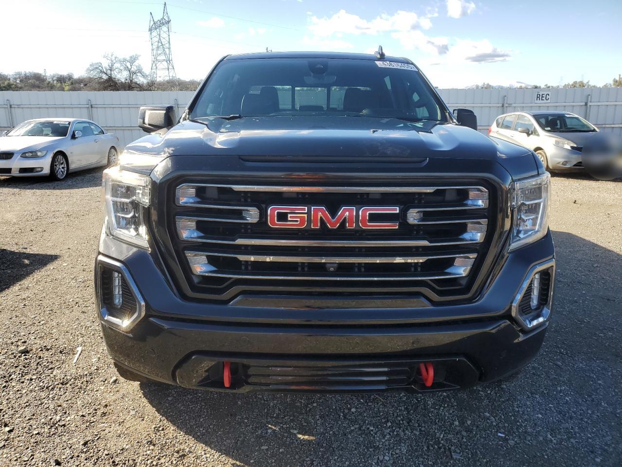 2019 GMC Sierra - Image 5