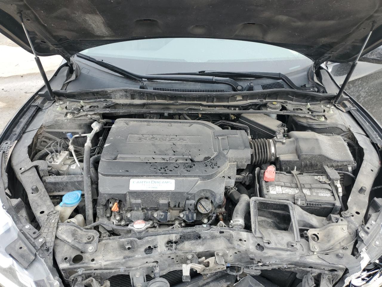 1HGCR3F02GA008375 HONDA ACCORD 2016