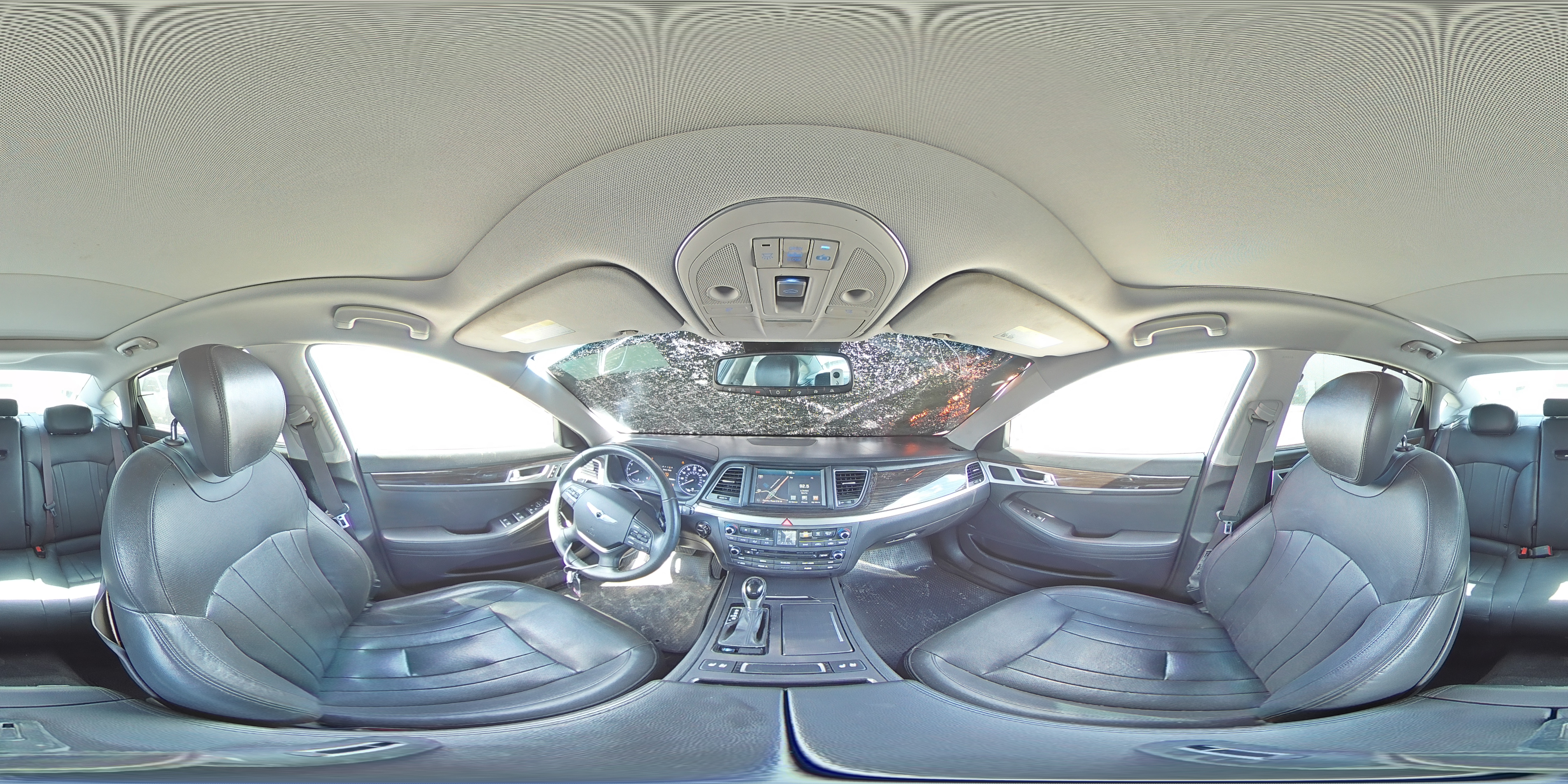 2016 Hyundai Genesis - Image 13