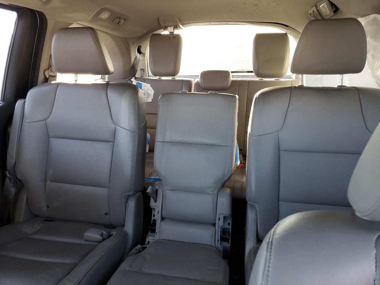 2013 Honda Odyssey - Image 10