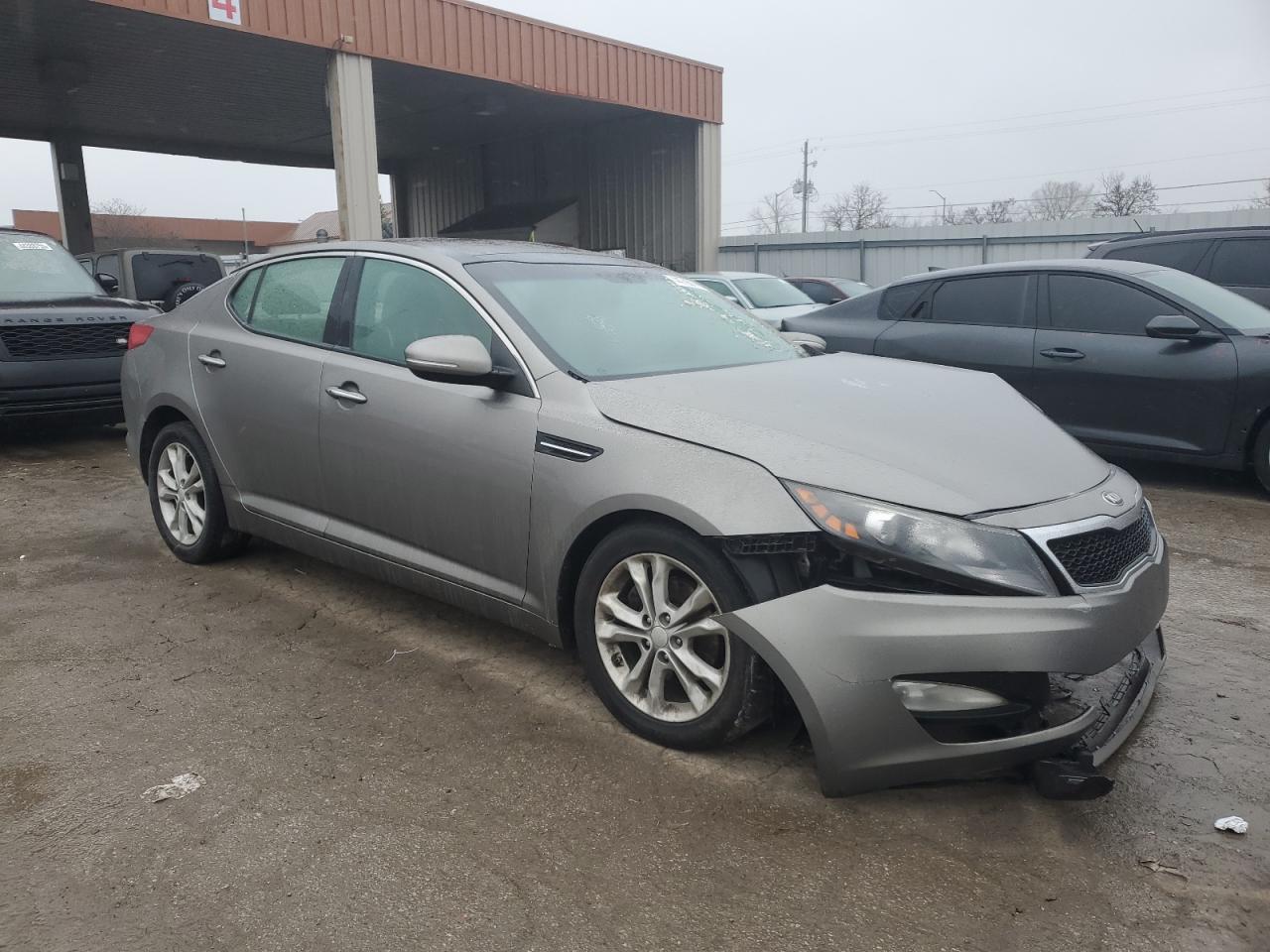 2013 Kia Optima - Image 4