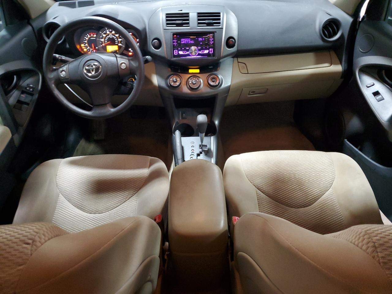 2012 Toyota RAV 4 - Image 8