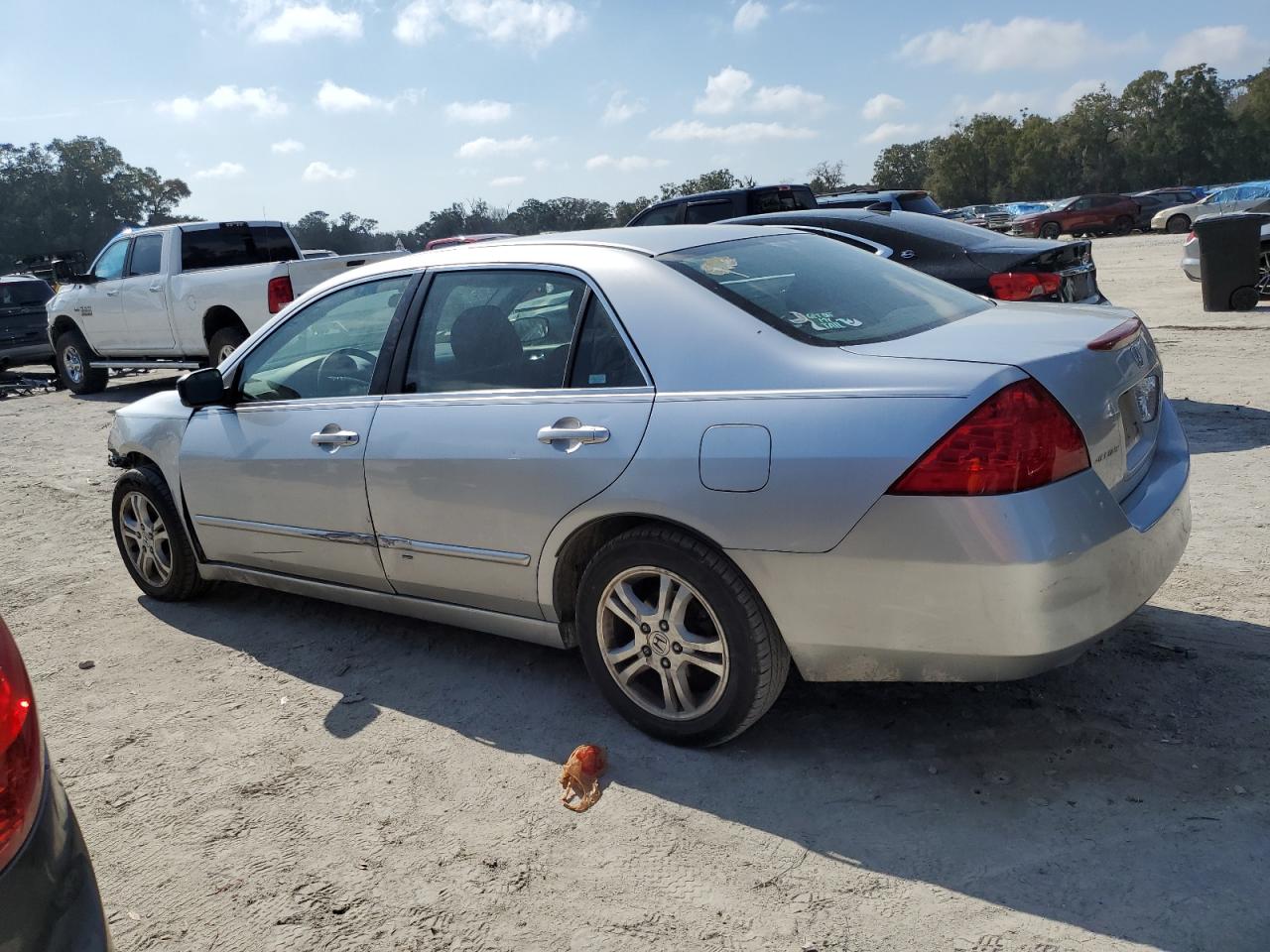 2007 Honda Accord - Image 2