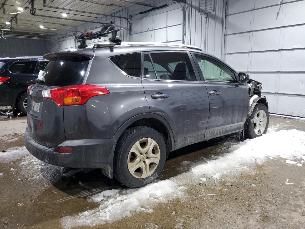 2015 Toyota RAV 4 - Image 3