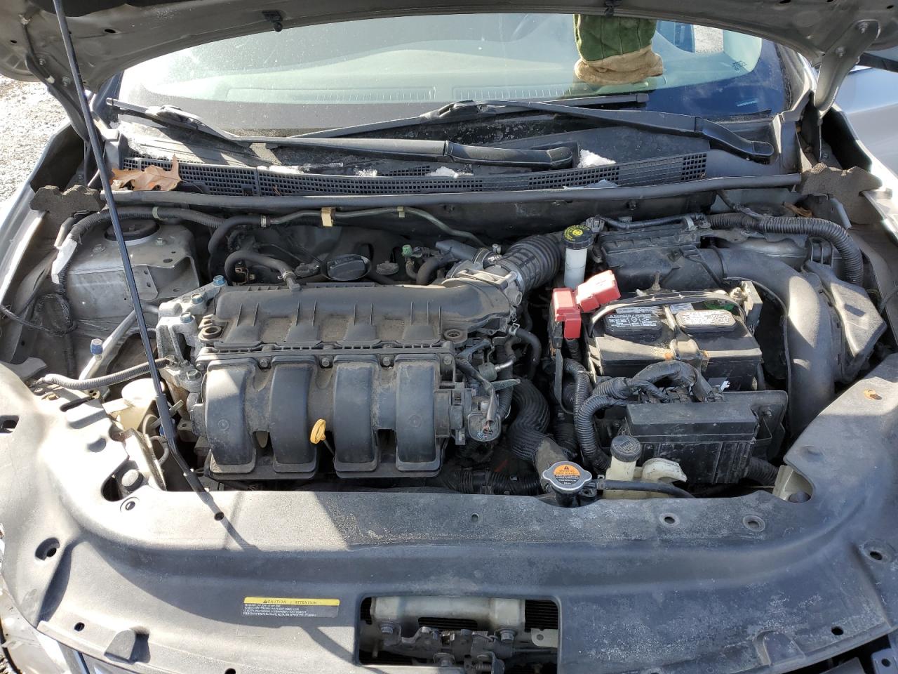 2014 Nissan Sentra - Image 12