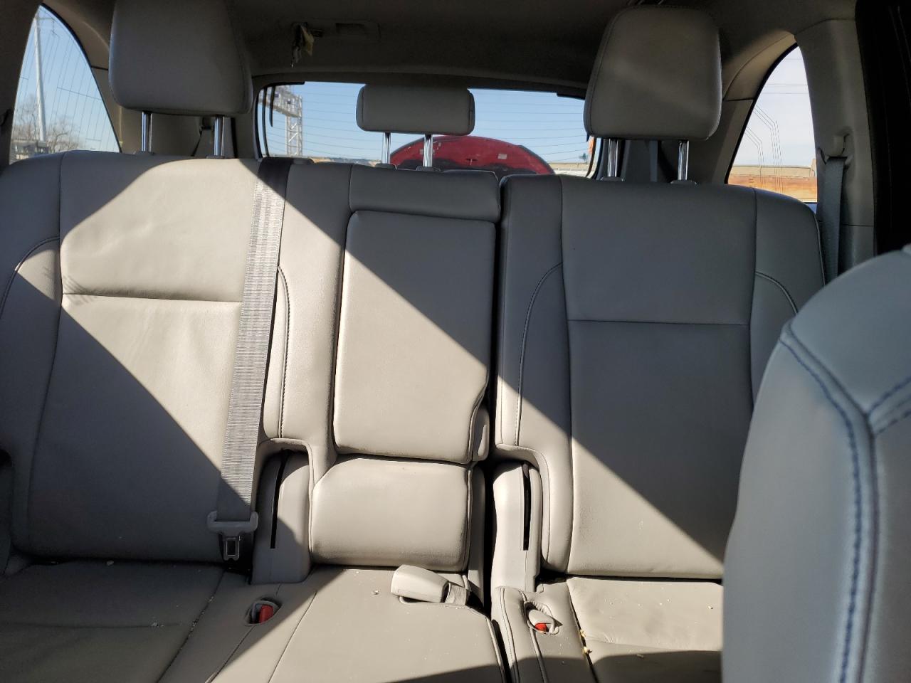 2019 Toyota Highlander - Image 10