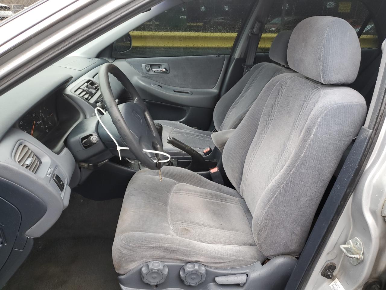 1999 Honda Accord - Image 7