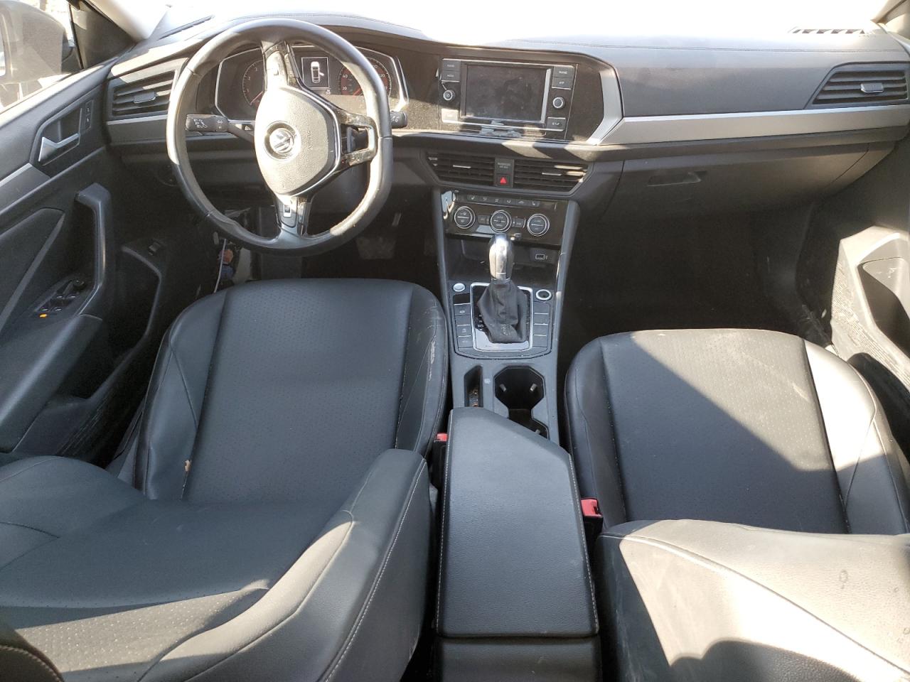 2019 Volkswagen Jetta - Image 8