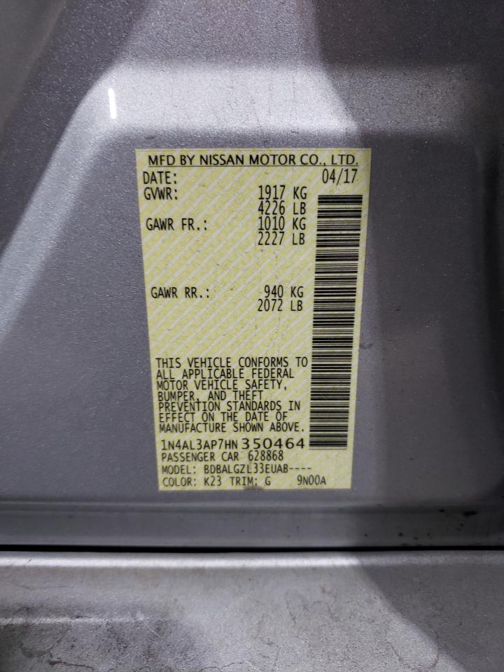 2017 Nissan Altima - Image 12