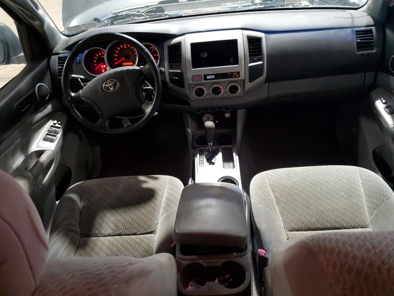 2010 Toyota Tacoma - Image 8