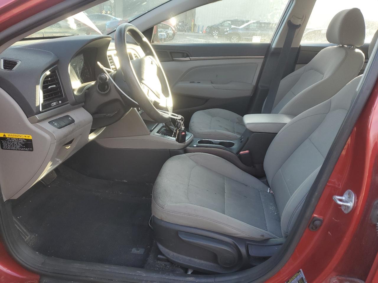 2017 Hyundai Elantra - Image 7