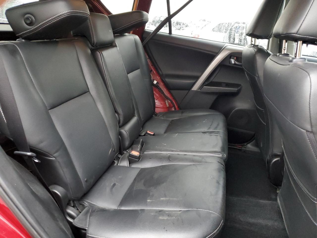 2018 Toyota RAV 4 - Image 11