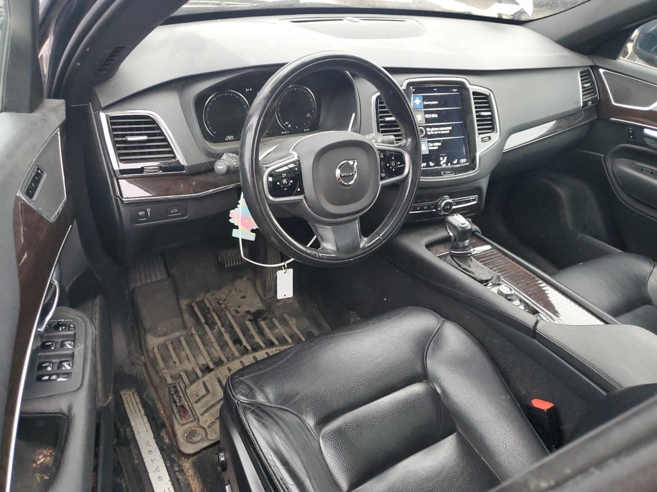 2018 Volvo Xc90 T6 VIN: YV4A22PK3J1375780 Lot: 46305435