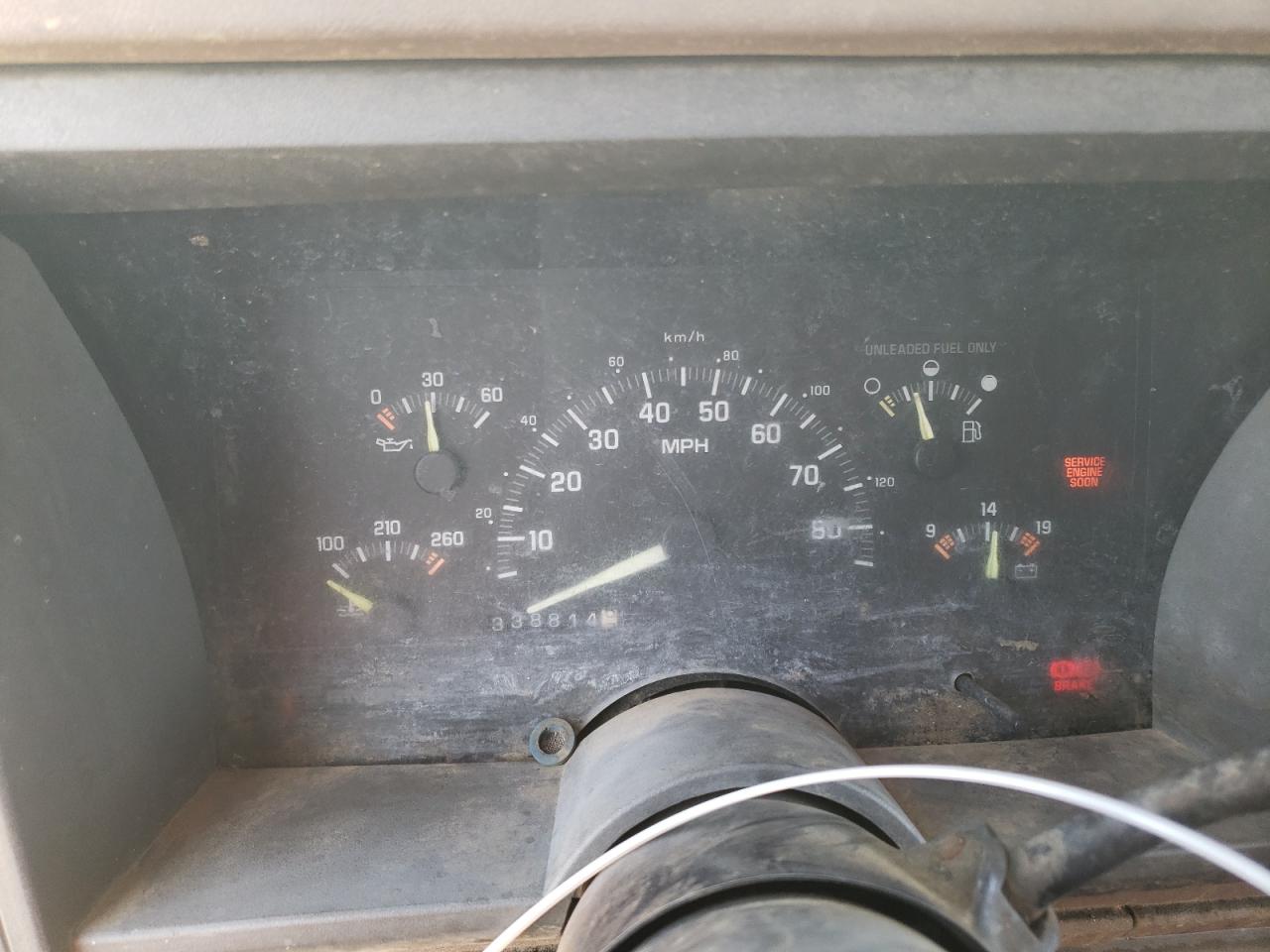 1992 Chevrolet GMT-400 - Image 9
