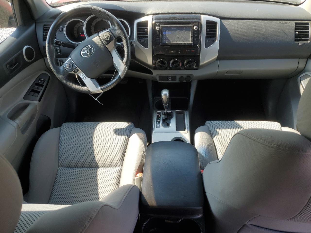 2014 Toyota Tacoma - Image 8