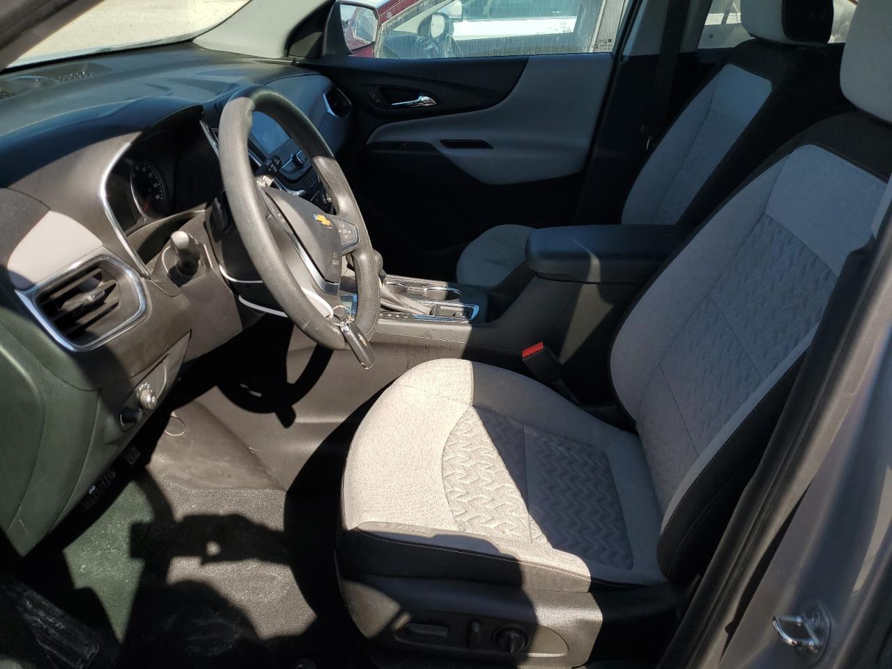 2022 Chevrolet Equinox - Image 7