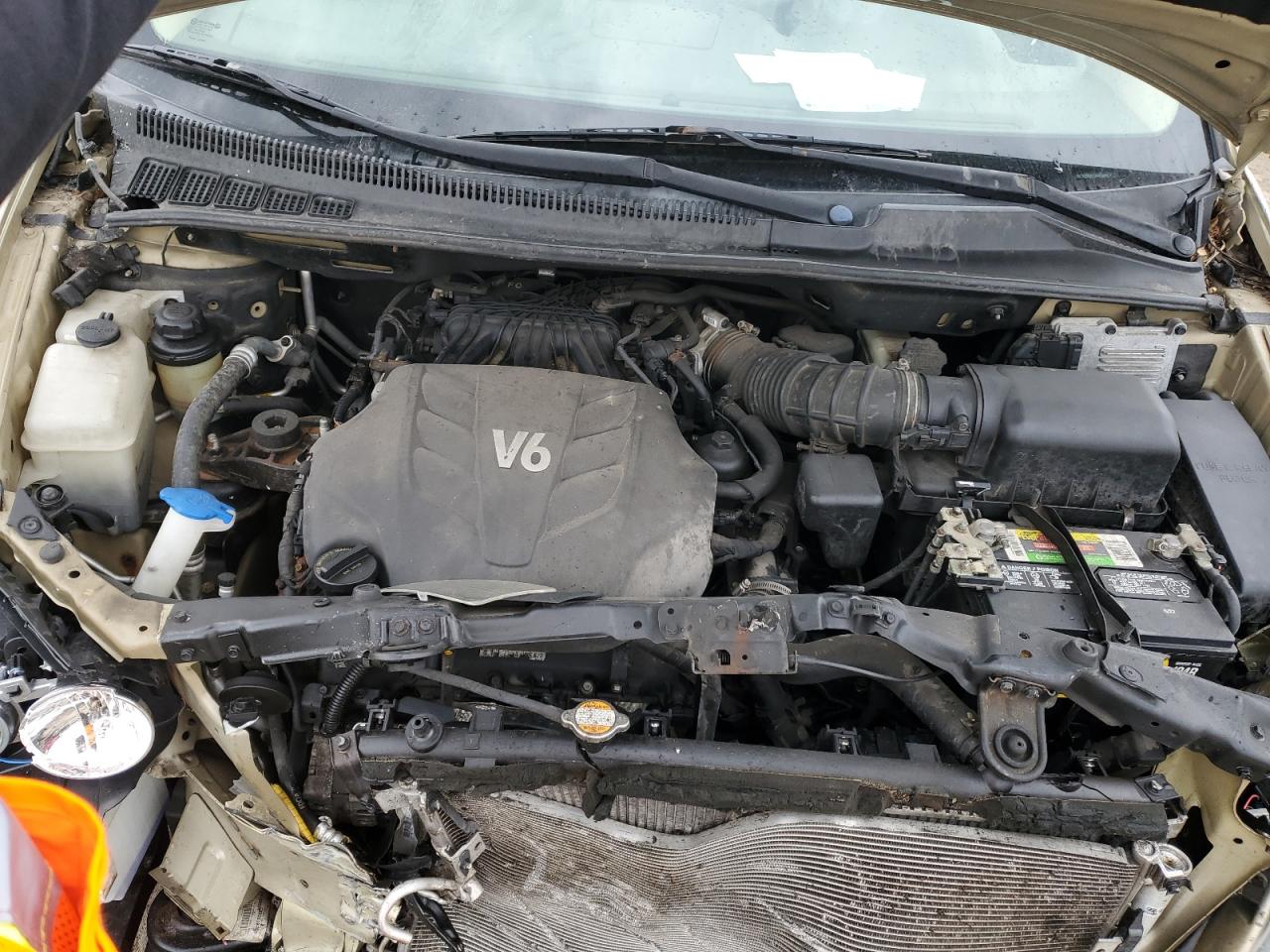 2011 Kia Sedona - Image 14