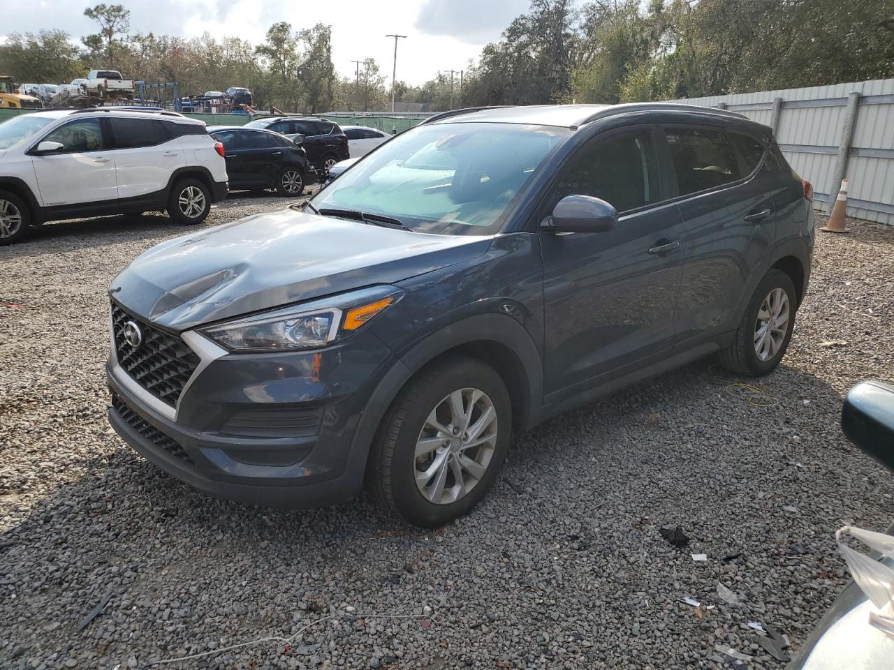 2021 Hyundai Tucson - Image 1