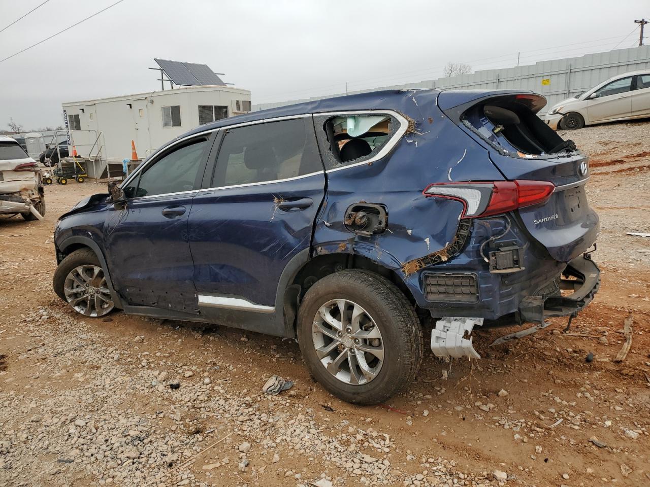 2019 Hyundai Santa Fe - Image 2
