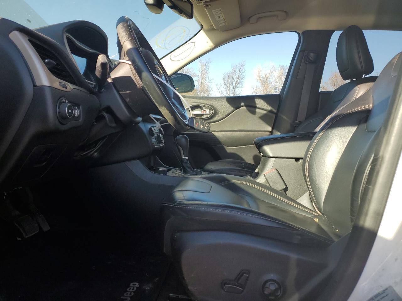 2016 Jeep Grand Cherokee - Image 7