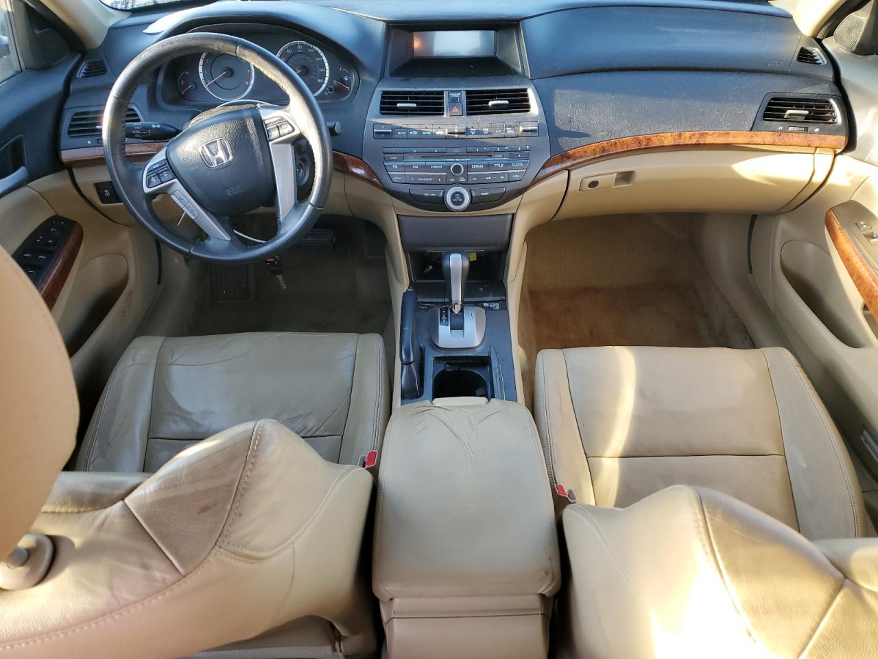 2012 Honda Accord - Image 8