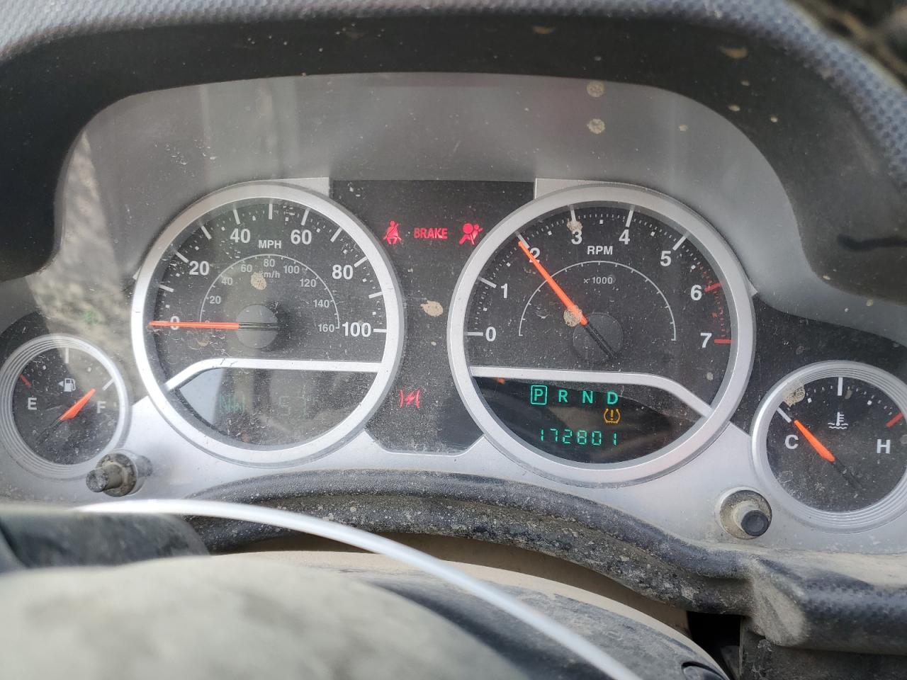 2009 Jeep Wrangler - Image 9