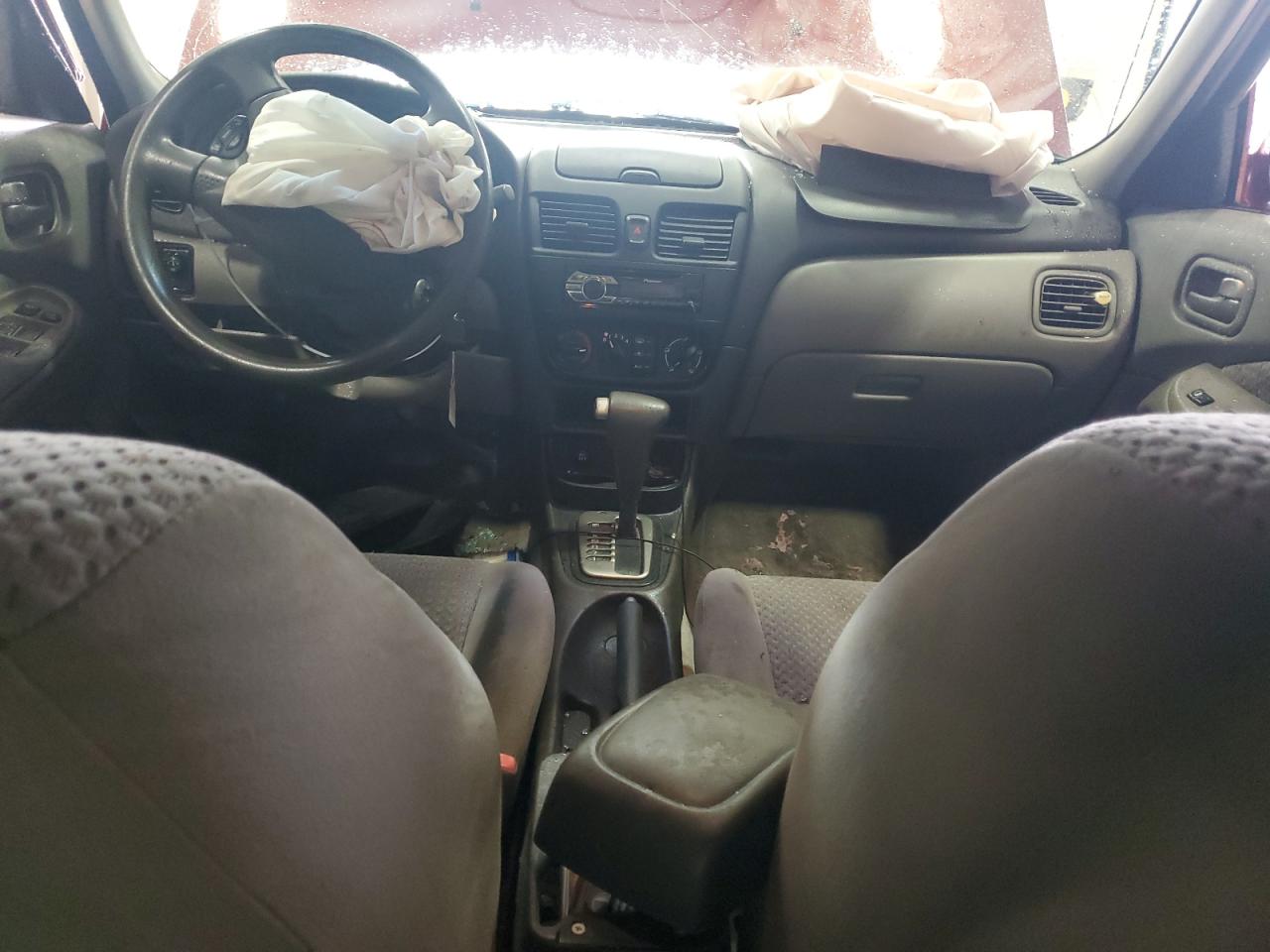2005 Nissan Sentra - Image 8