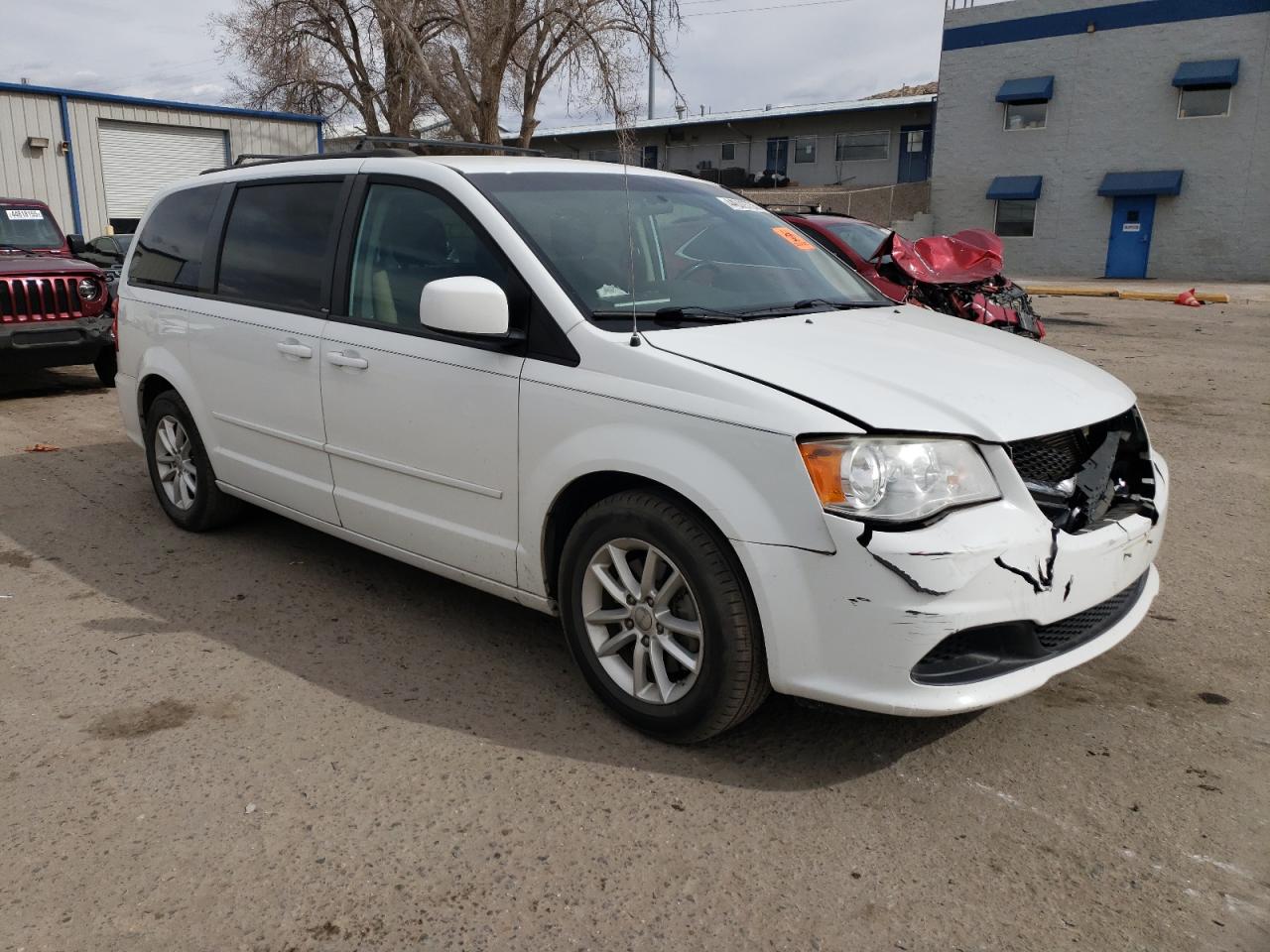 2014 Dodge Caravan - Image 4