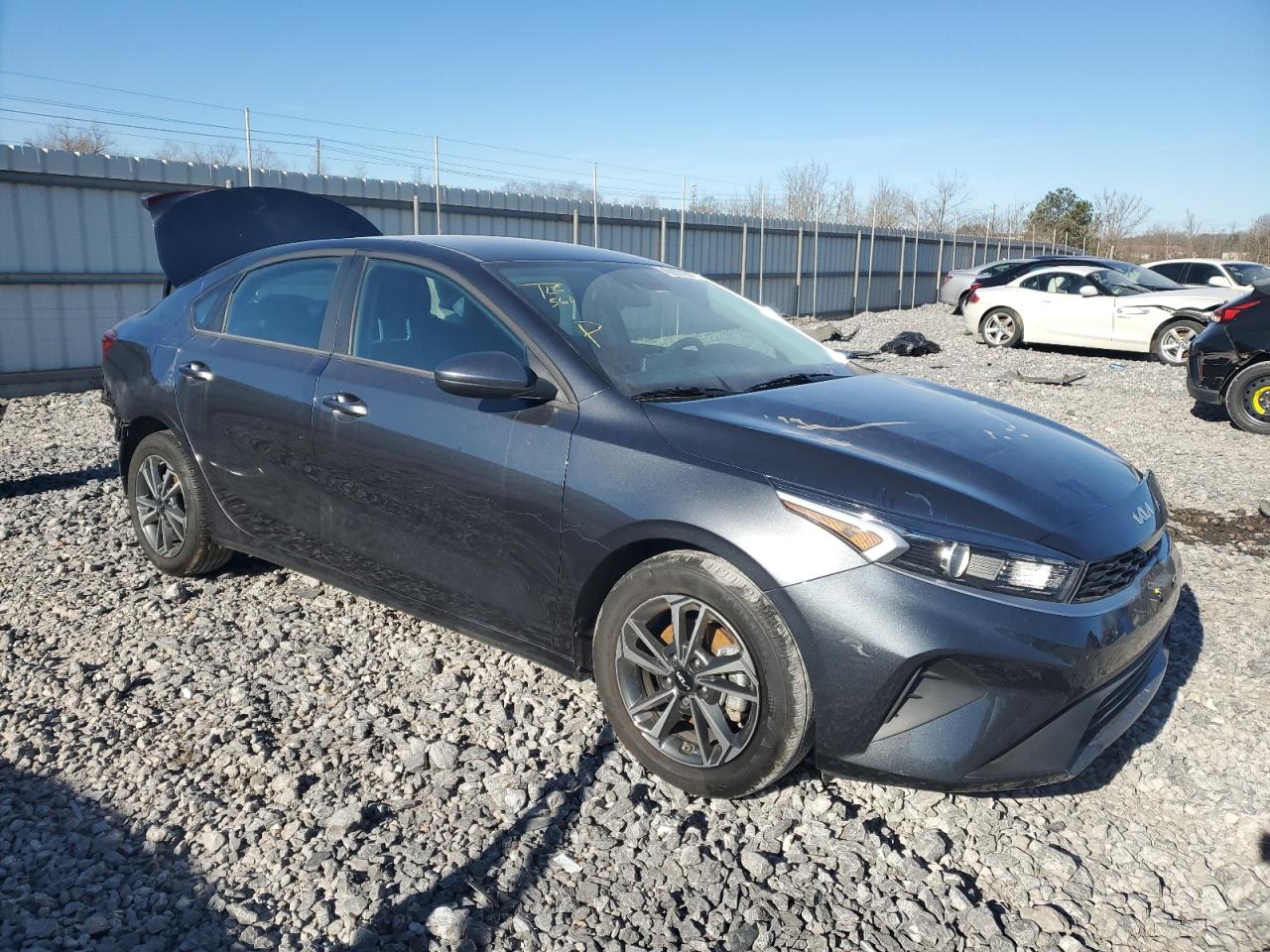 2024 Kia Forte - Image 4