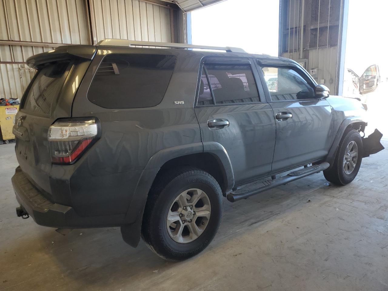 2016 Toyota 4Runner - Image 3