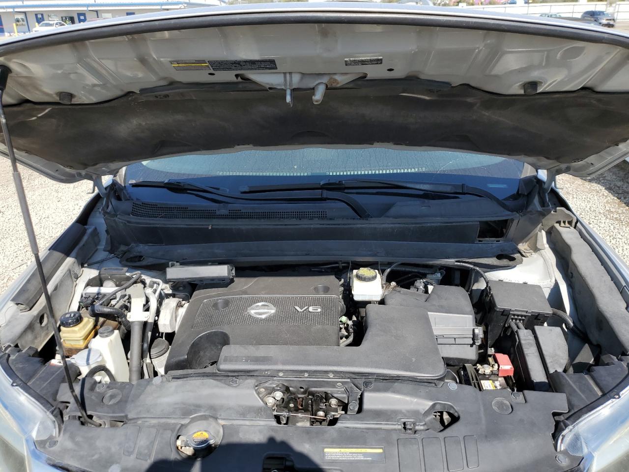 2013 Nissan Pathfinder - Image 12
