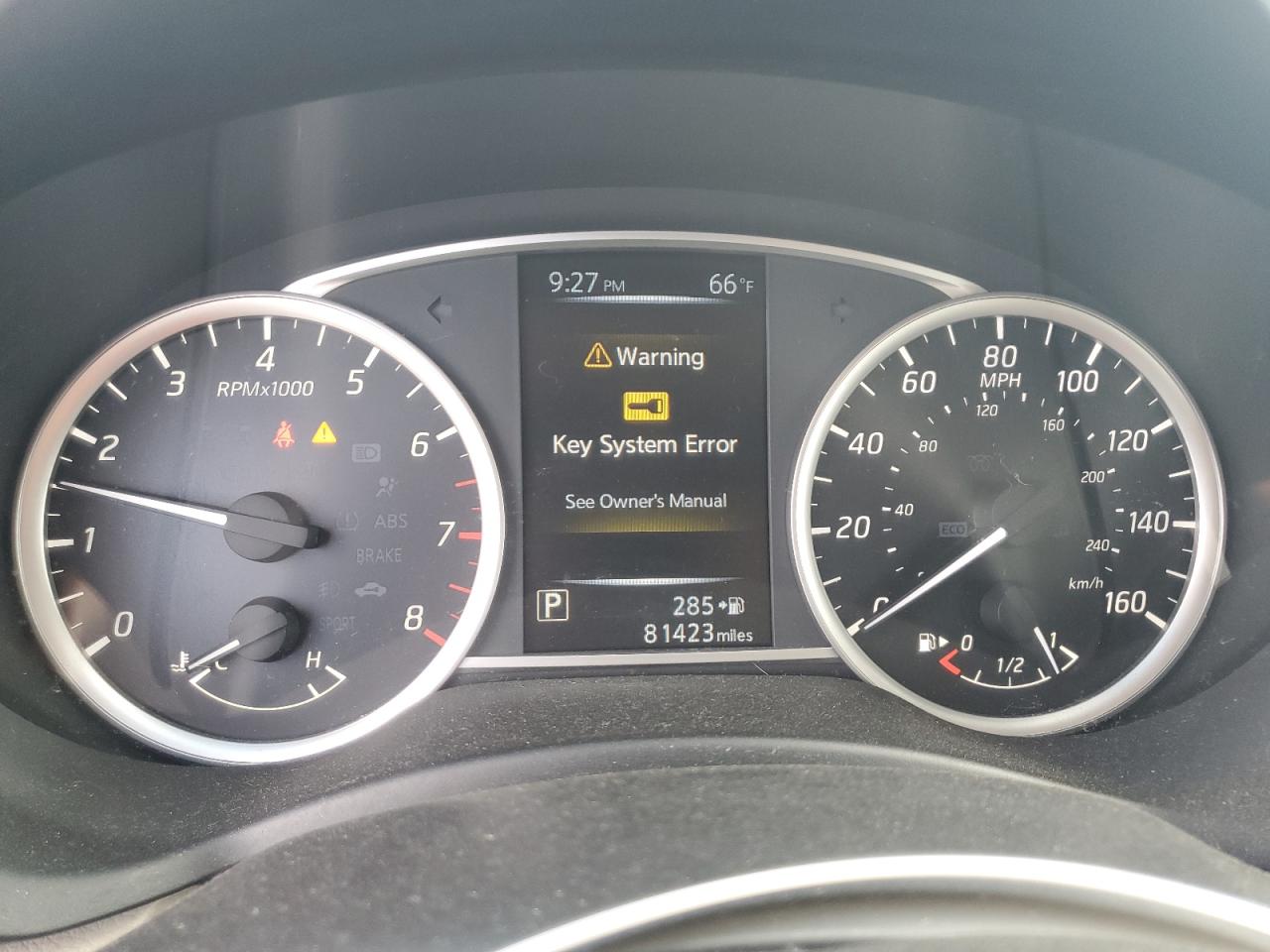 2016 Nissan Sentra - Image 9
