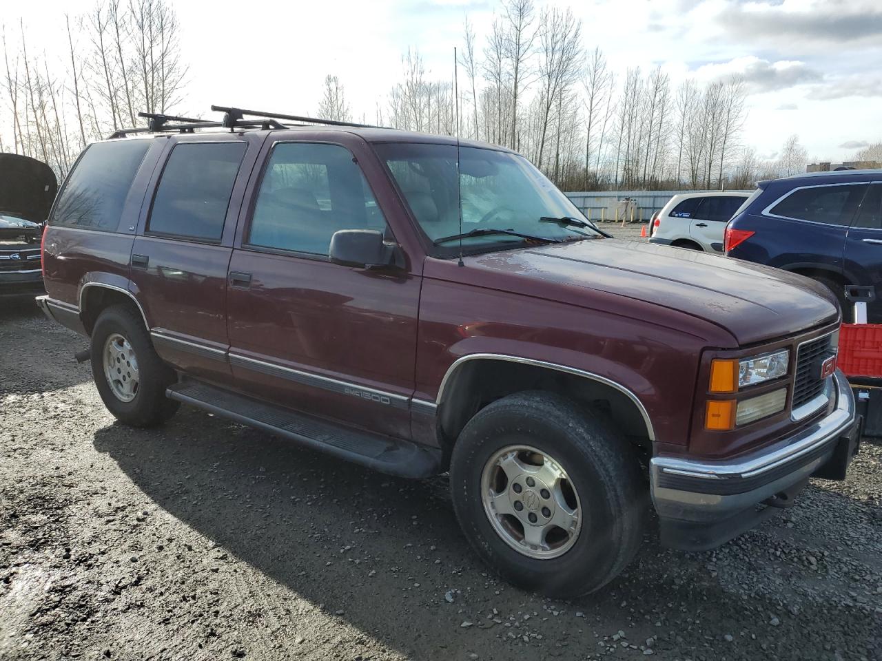 1998 GMC Yukon - Image 4