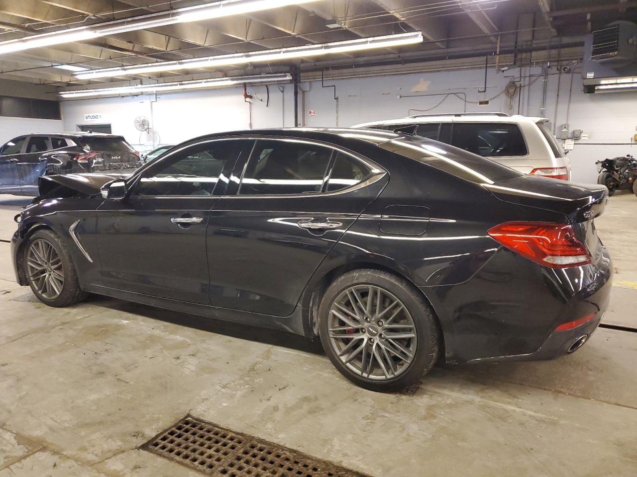 2019 Genesis G70 - Image 2