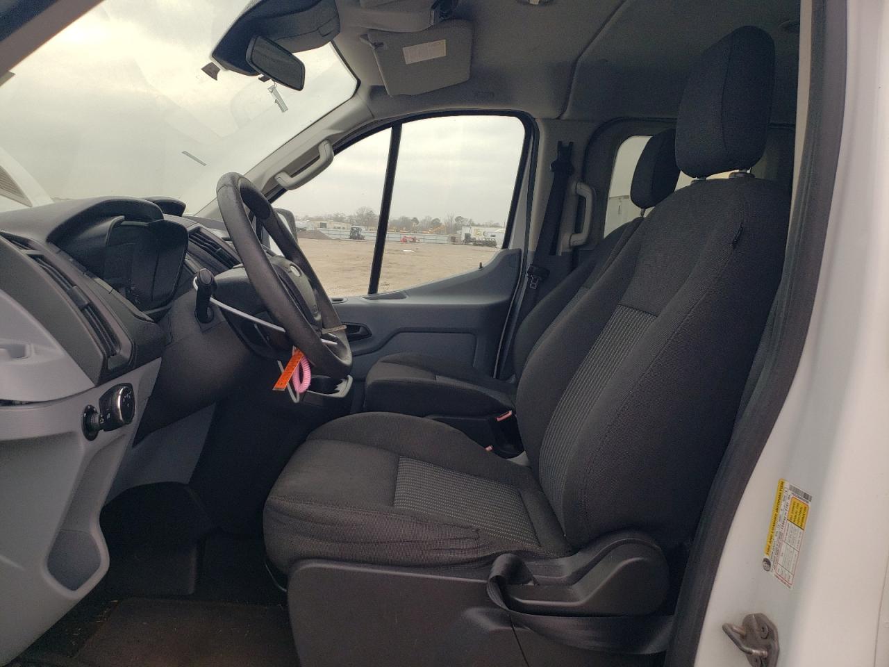 2015 Ford Transit - Image 7