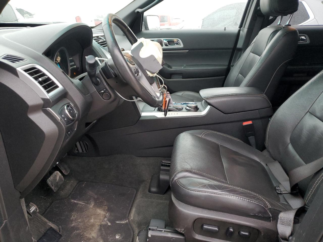 2014 Ford Explorer - Image 7
