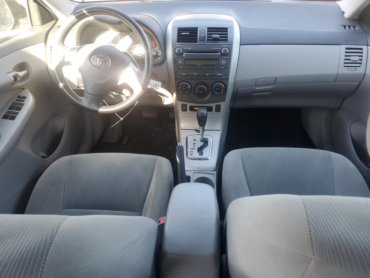 2011 Toyota Corolla - Image 8