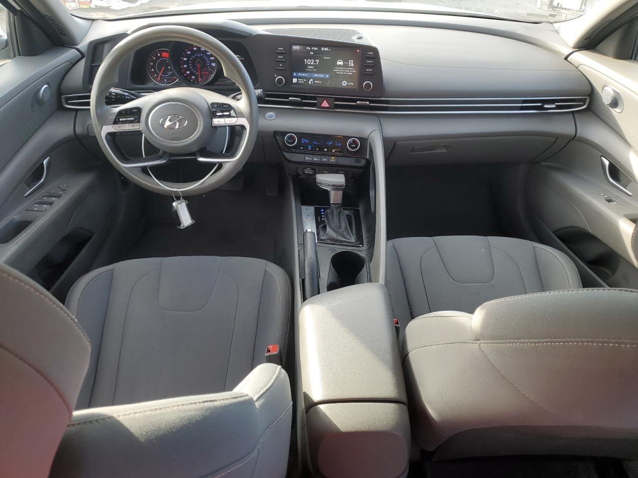 2021 Hyundai Elantra - Image 8