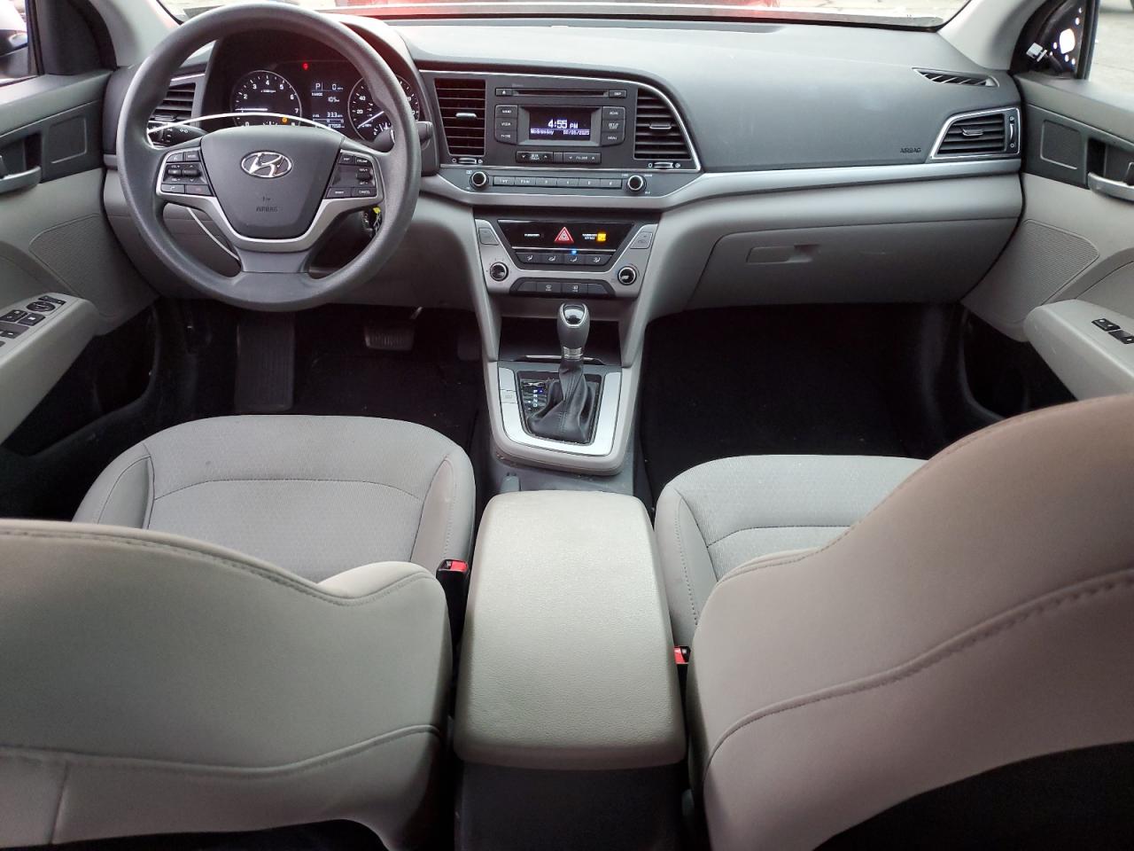 2018 Hyundai Elantra - Image 8
