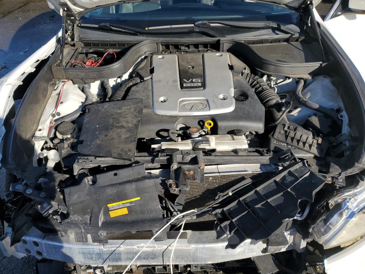 2013 Infiniti G - Image 11