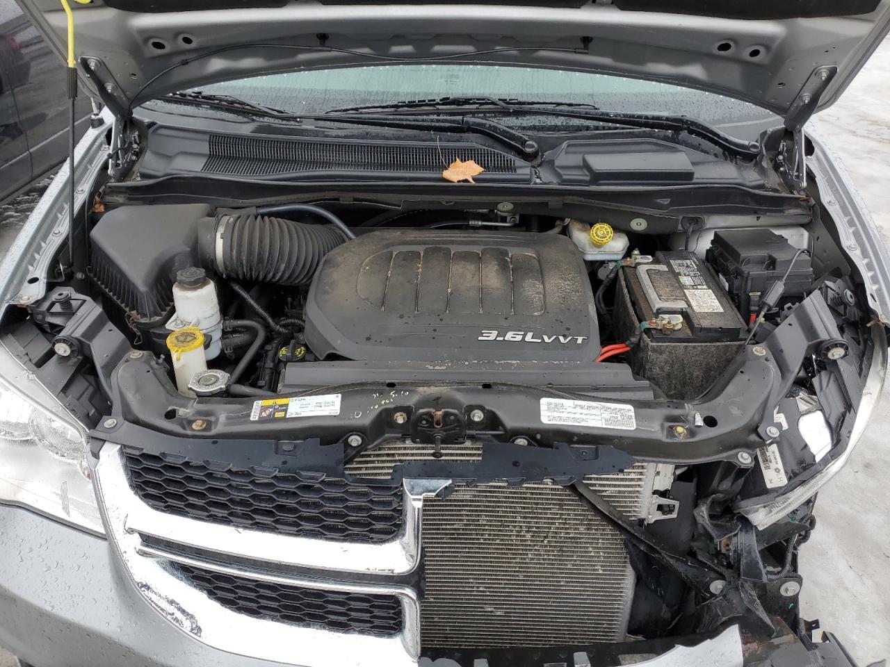 2018 Dodge Caravan - Image 12