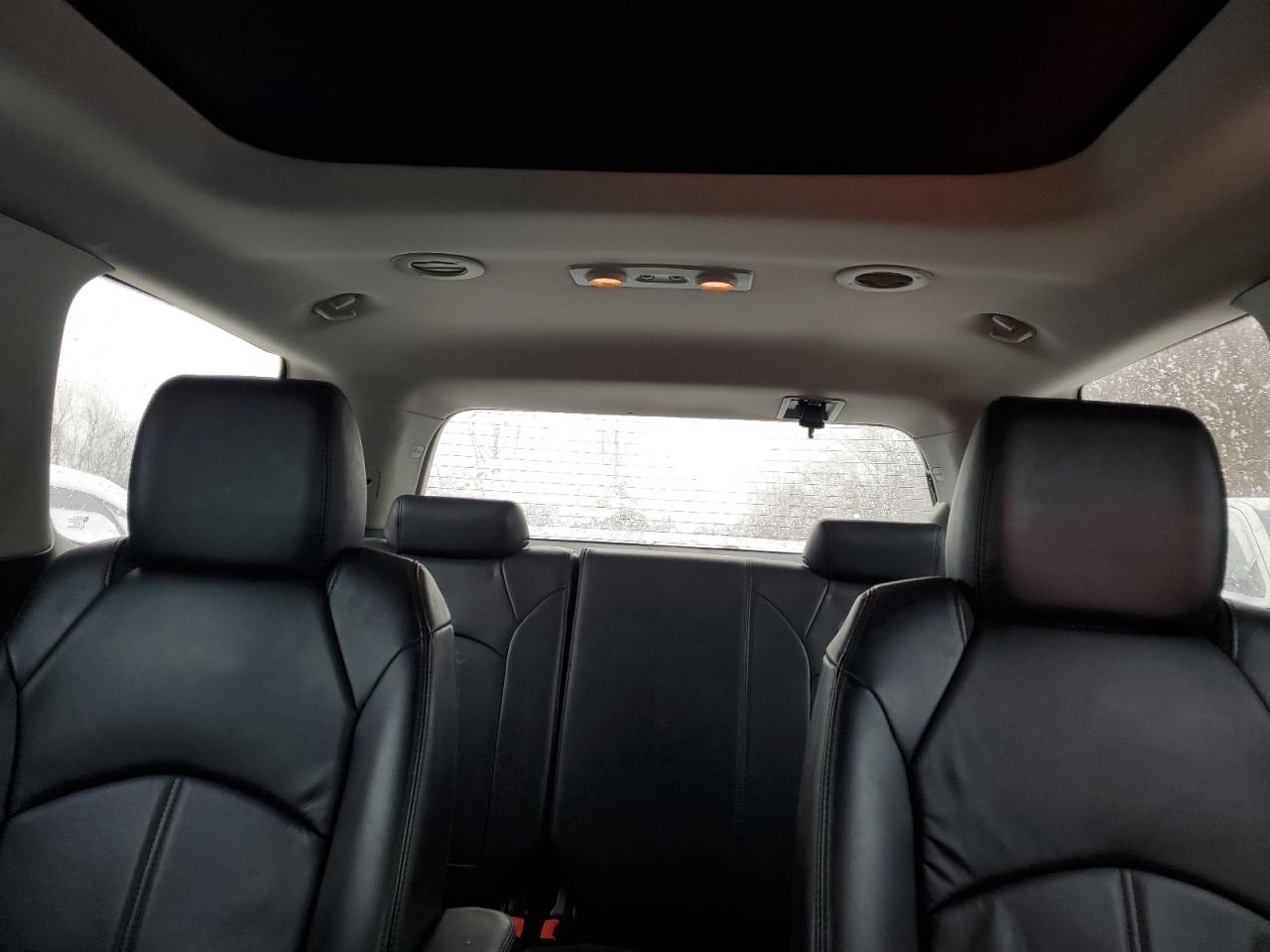 2012 GMC Acadia - Image 10