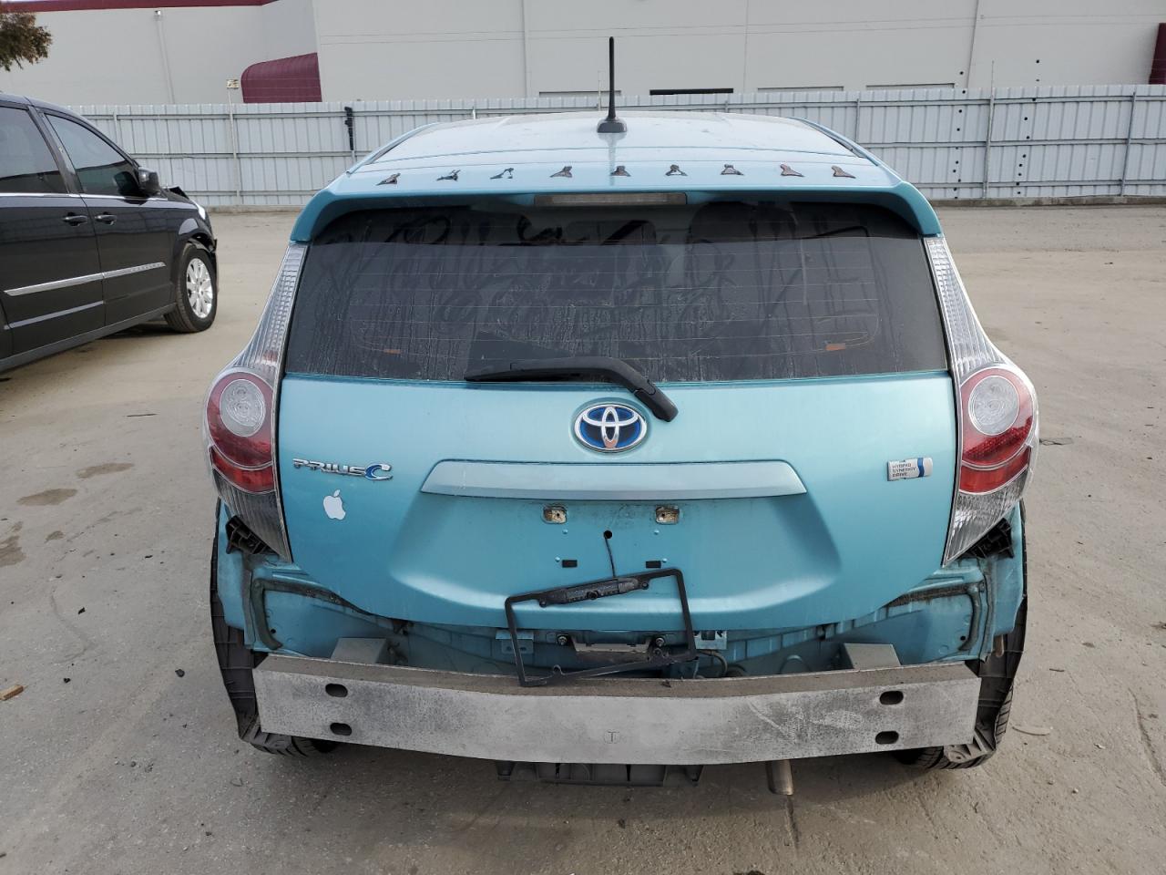 2012 Toyota Prius - Image 6