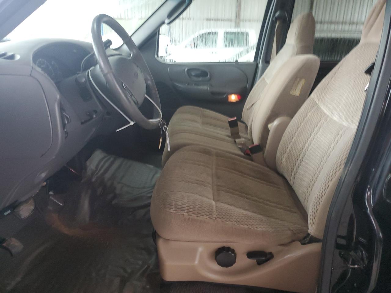 2003 Ford F-150 - Image 7